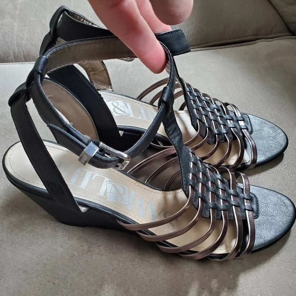 Sam & Libby Metallic Wedge Sandal size 10